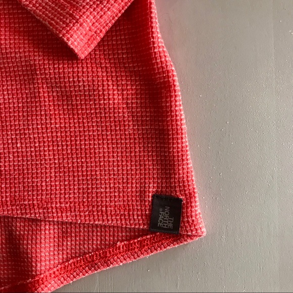 Women’s The North Face Henley Hoodie - Picture 2 of 6